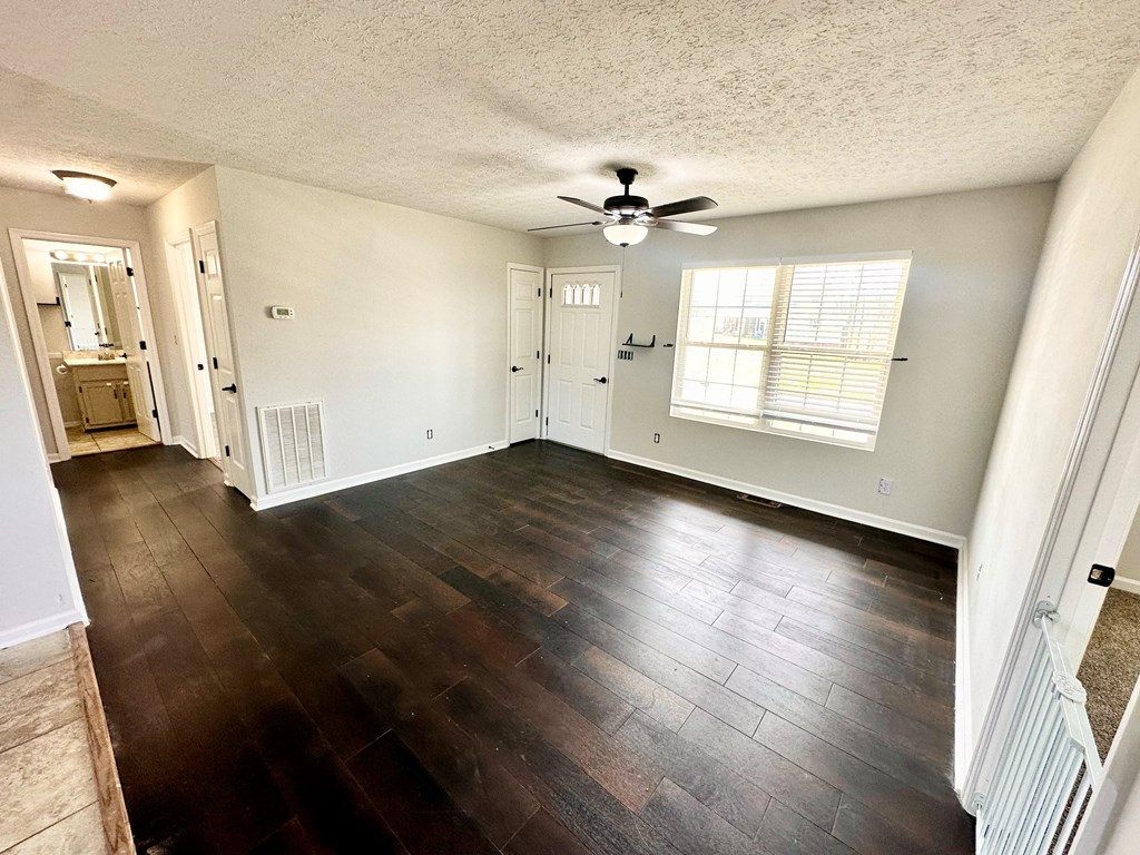 218 Cumberland Cove Dr.