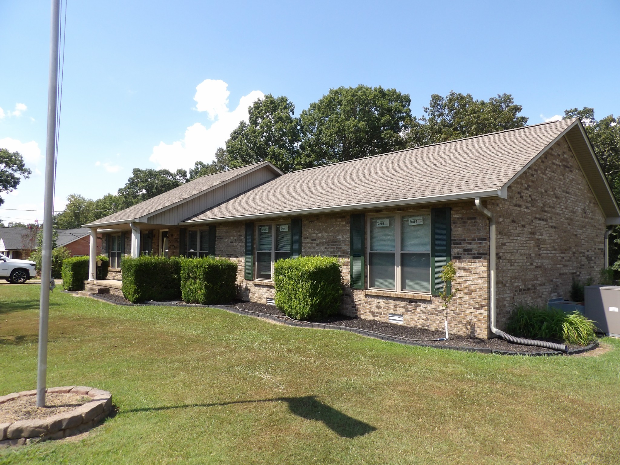 459 River Oaks Dr