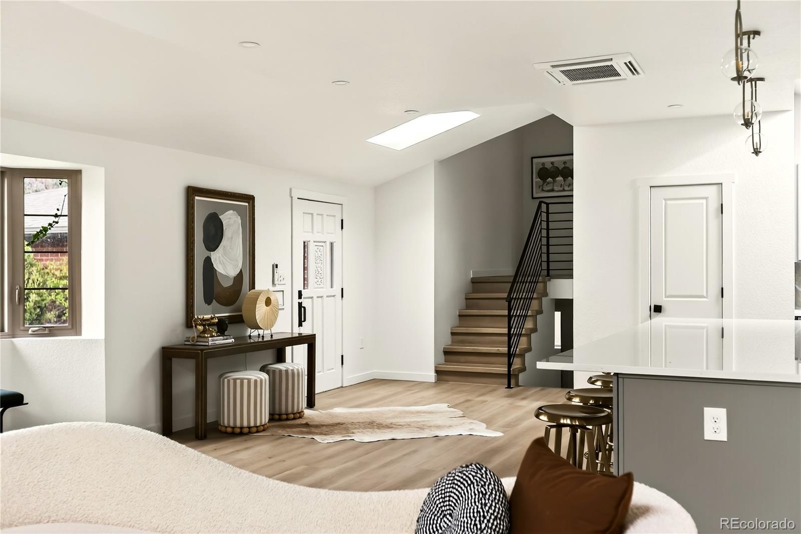 2429 S Leyden Street