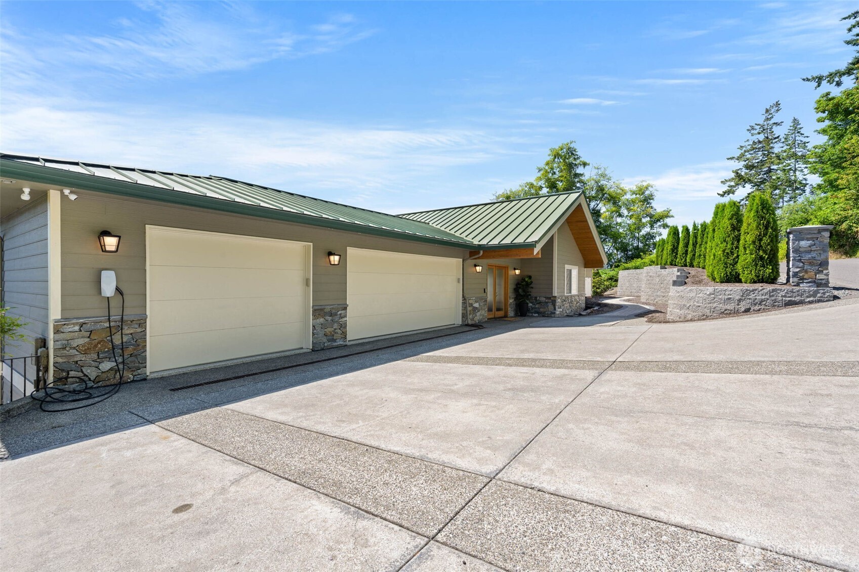 241 Raft Island Drive NW