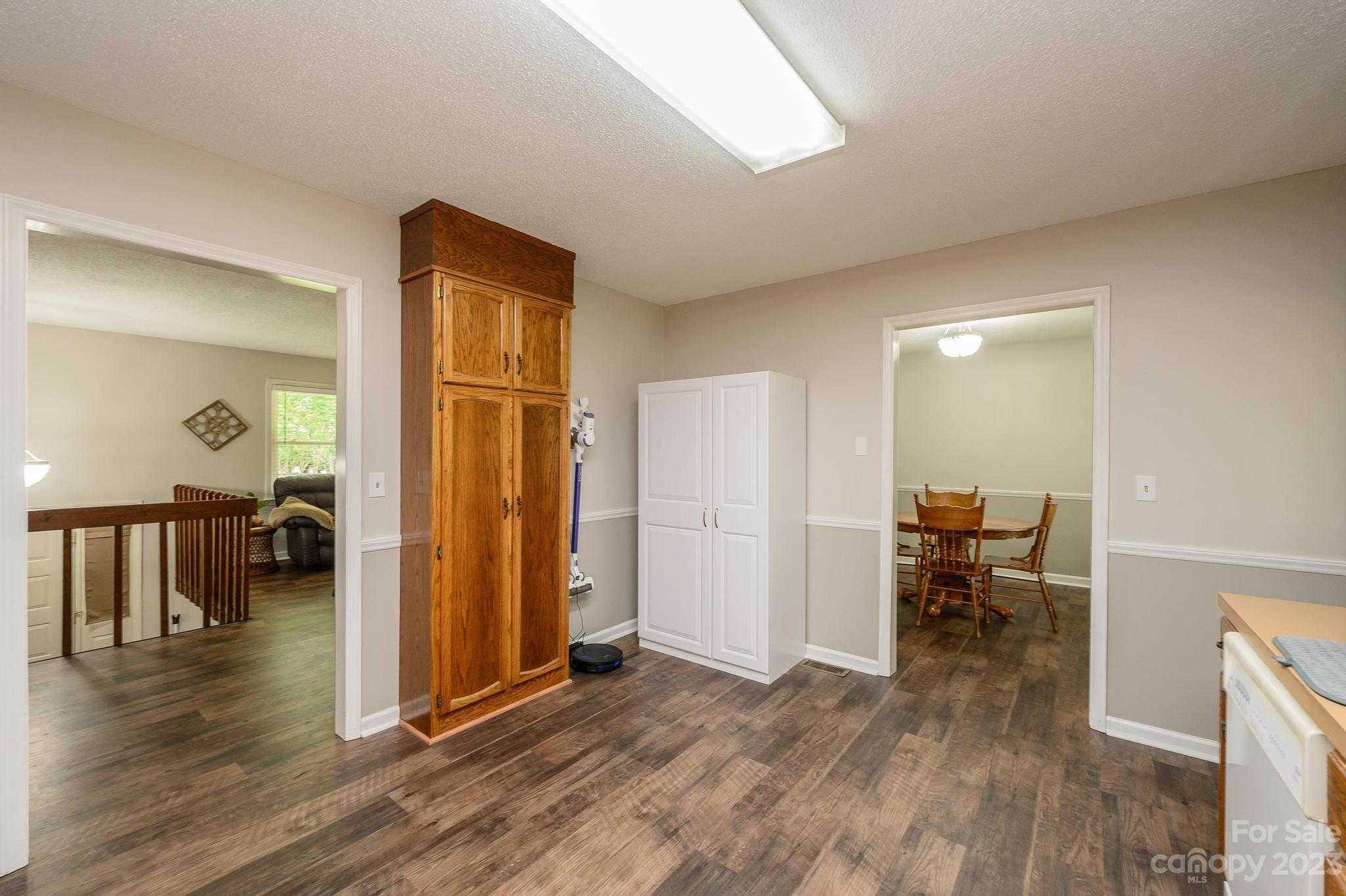 117 Windy Oaks Court
