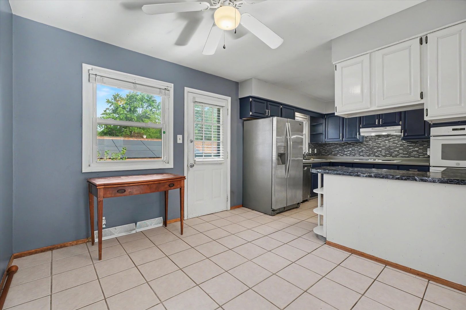 2401 Arden Drive