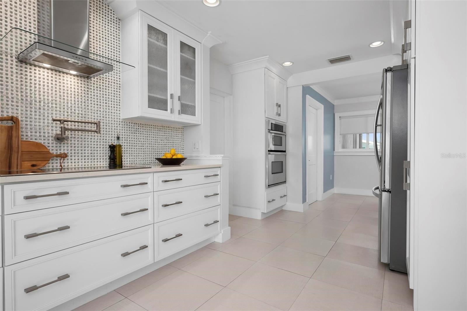 527 Key Royale Drive