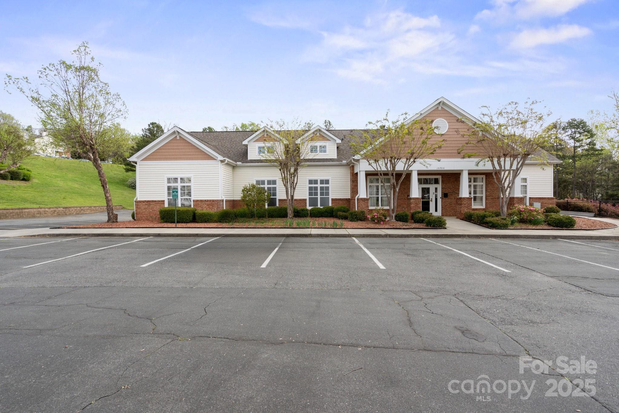 10720 Hill Point Court