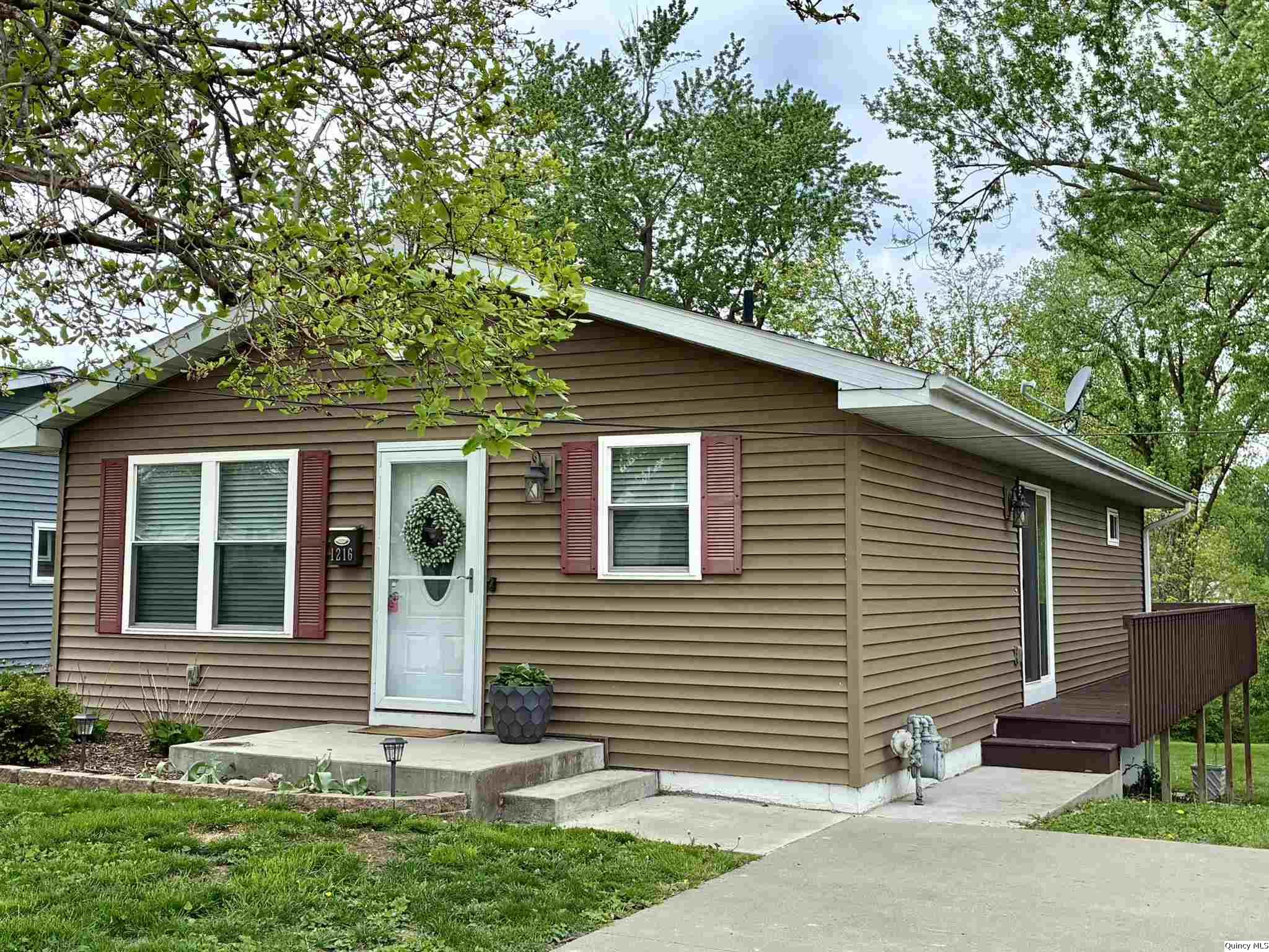 1216 S 14th