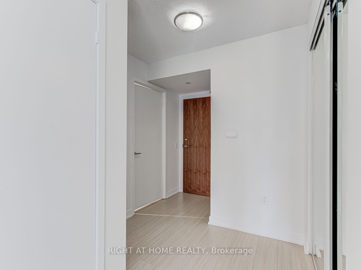 75 Queens Wharf Rd 318