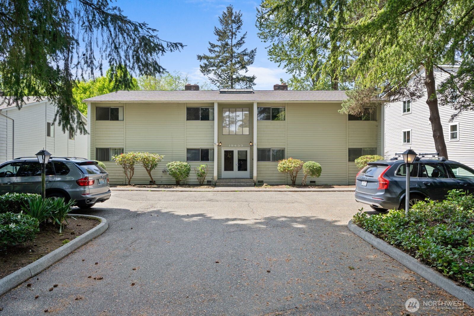 19433 28th Avenue NE