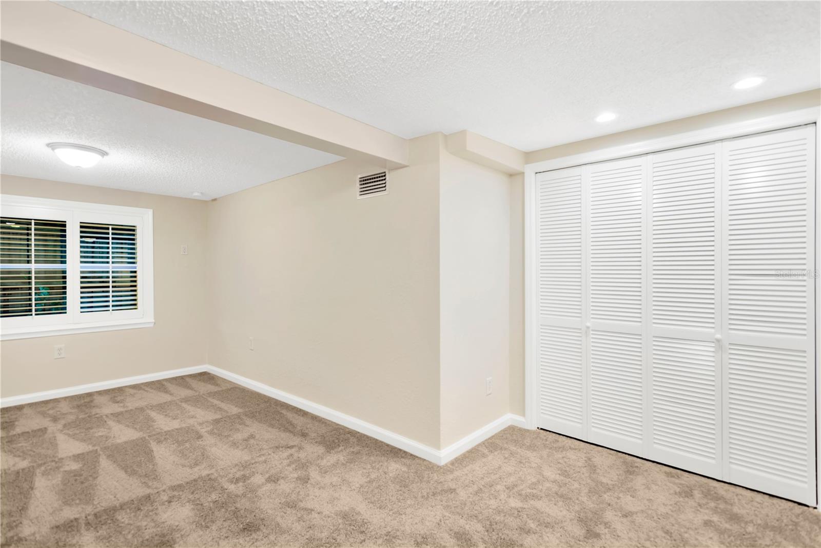 304 W Jean Street