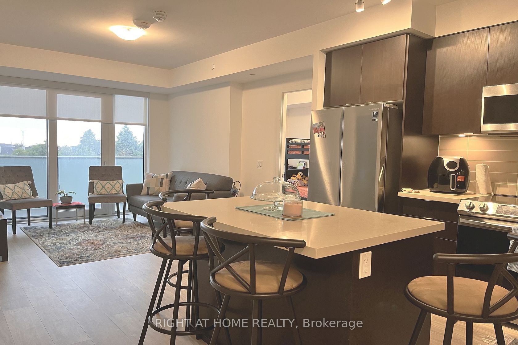 4655 Metcalfe Ave 306