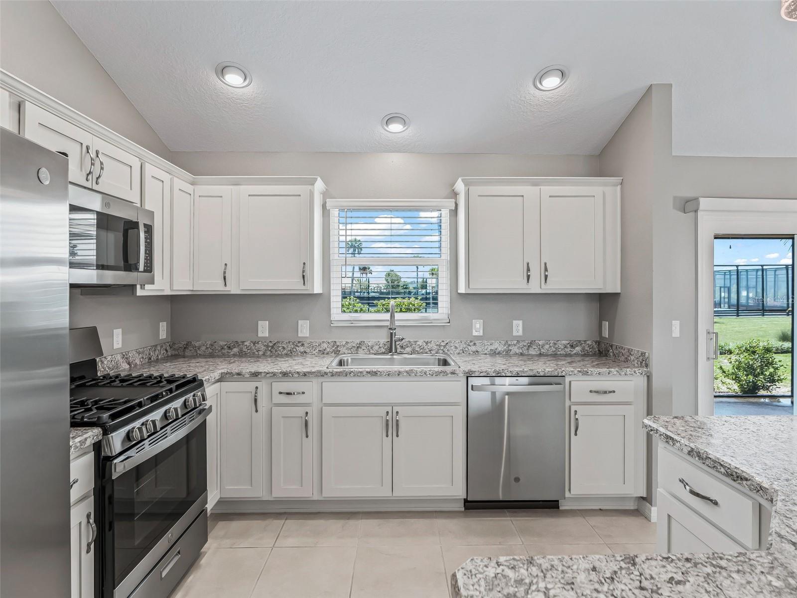 2816 Navy Hill Circle