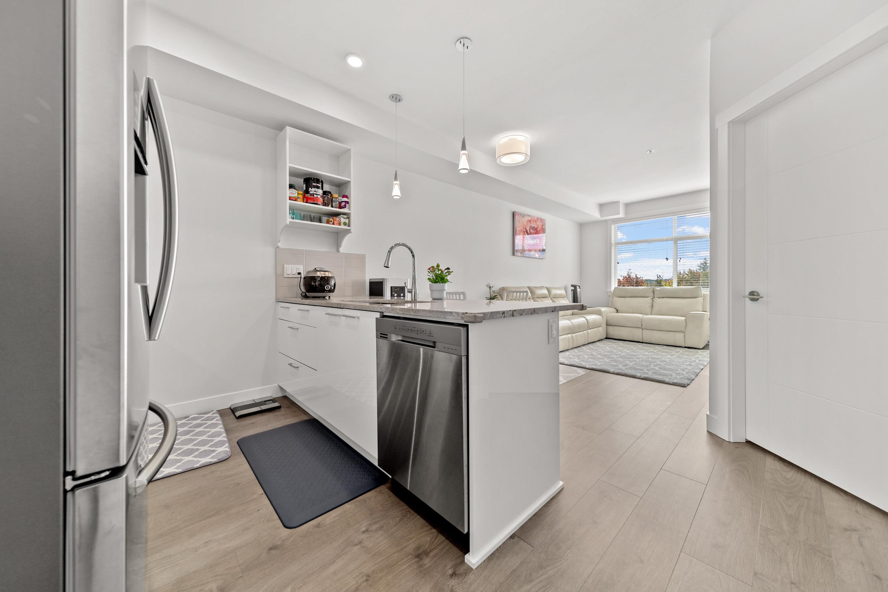 20686 Eastleigh Crescent 414