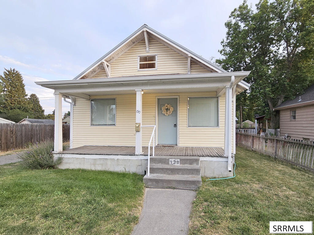 130 E 17th Street