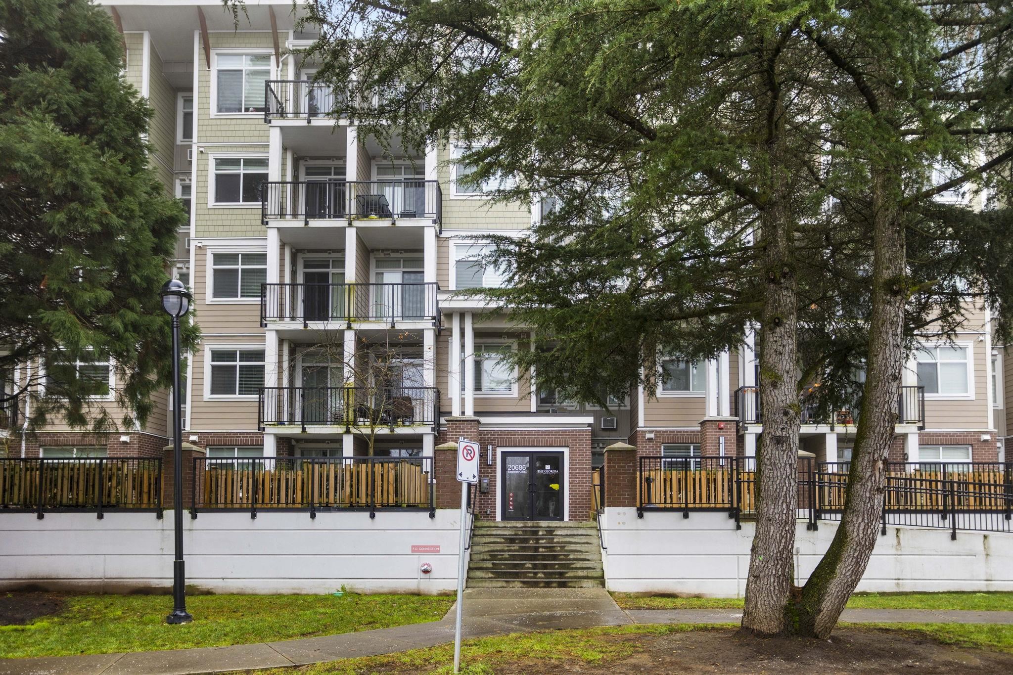 20686 Eastleigh Crescent 207