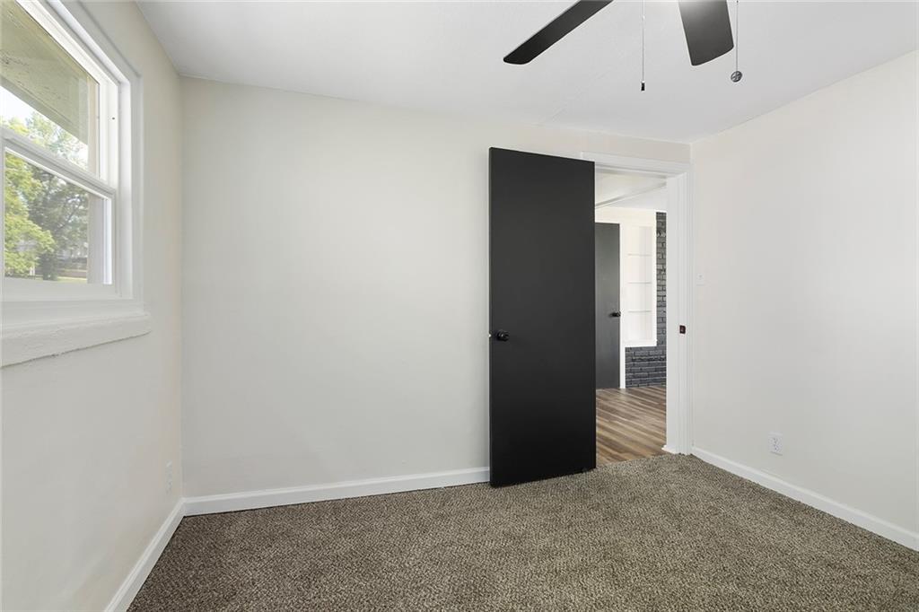 3705 N Walrond Avenue