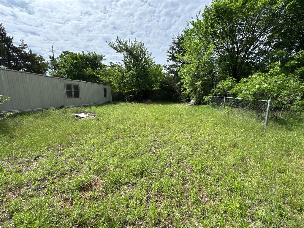 4805 N Post Road