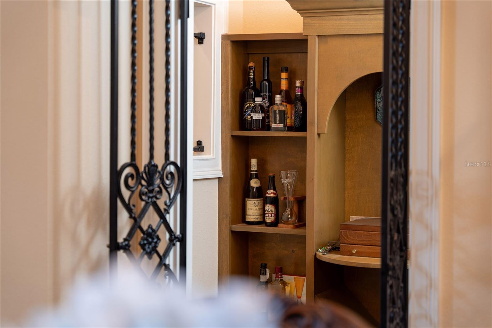 6203 Blakeford Drive