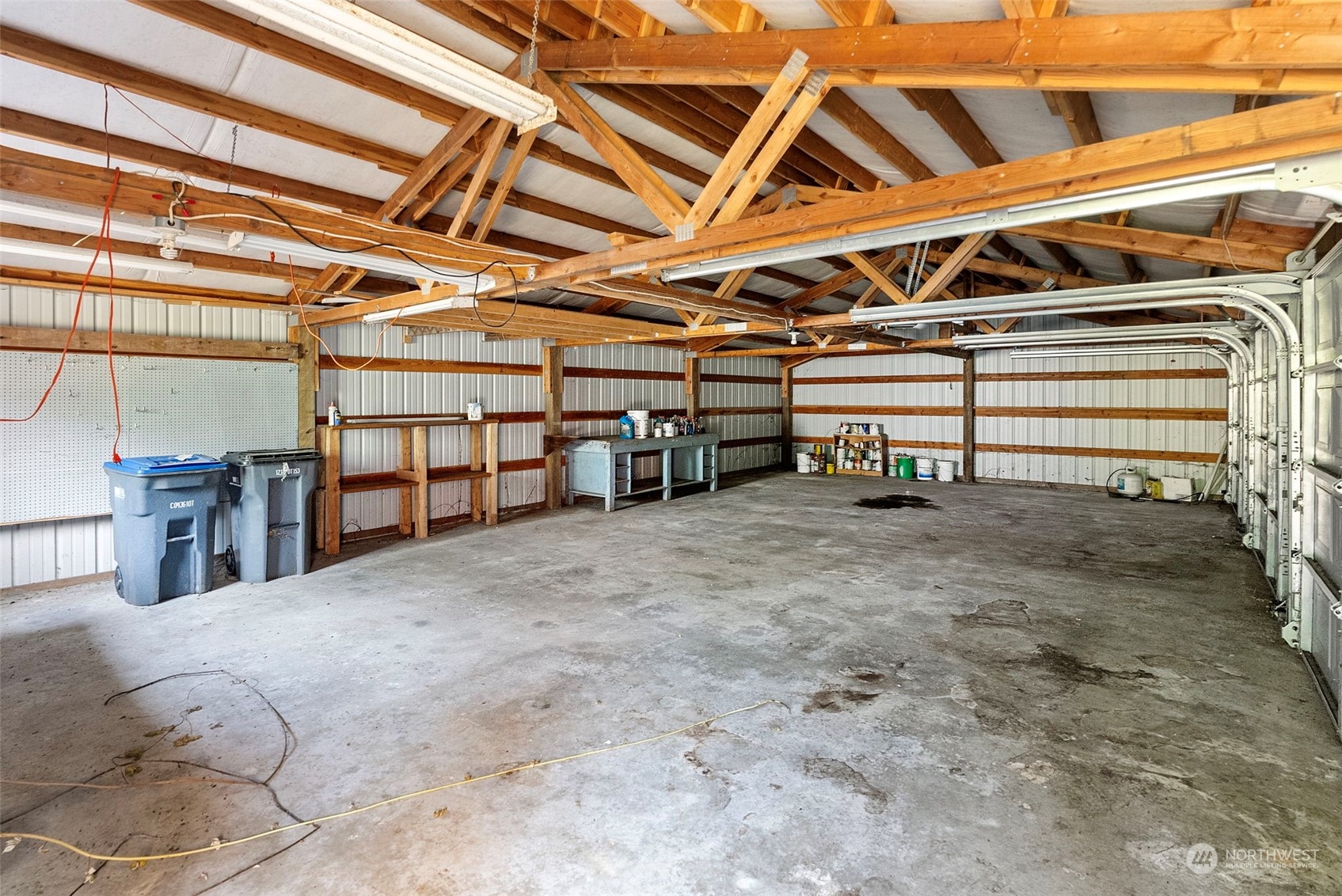 739 SE Dogwood Road
