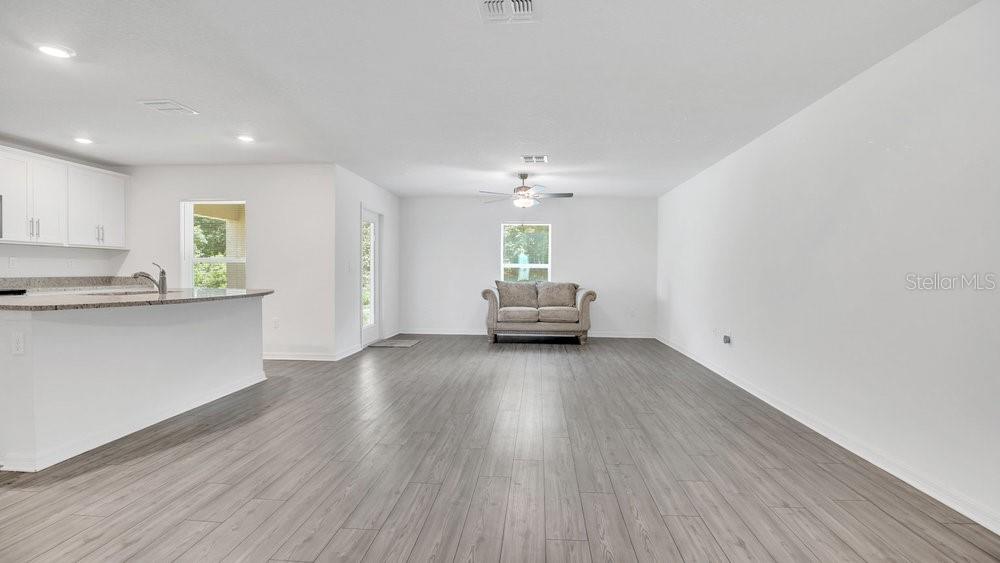 12958 Del Lago Drive