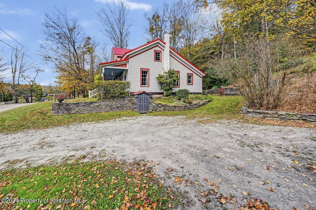 332 Grinnell Road
