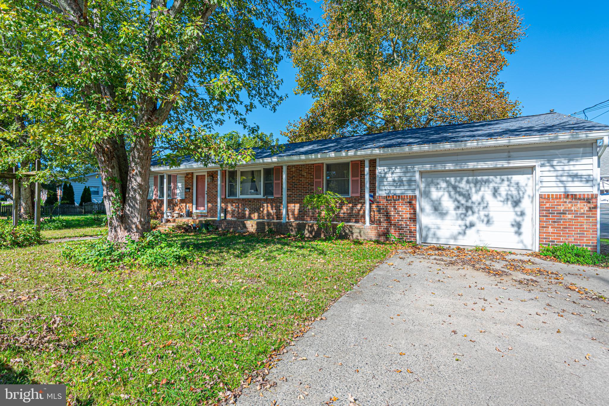 121 Maple Drive