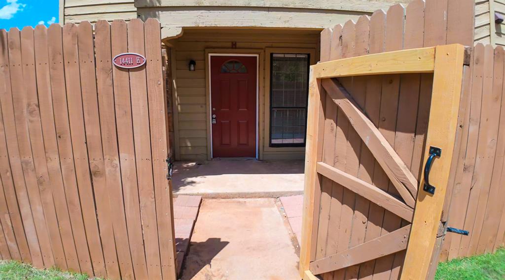 Welcome to easy living in the heart of Quail Springs! This updated 2-bed, 2.5-bath condo offers the perfect blend of comfort, privacy, and community amenities — all in a prime OKC location near shopping, dining, and major highways.Step inside to an inviting living room centered around a cozy fireplace, ideal for relaxing evenings or hosting friends. The dining area flows naturally into a functional kitchen with plenty of storage. A private patio extends your living space outdoors, perfect for morning coffee or container gardening.Upstairs, each bedroom includes its own ensuite bath and walk-in closet for a genuine dual-suite setup. One suite is enhanced with a private walkout balcony.Living in Quail Springs Condominiums means enjoying two sparkling pools, a clubhouse, gated entry, and beautifully maintained common areas — all included in the HOA.Flexible Options Available• Lease: $1,550/month (12-month minimum)• Rent-to-Own: Available with 20% down and approved application• Ask how you could receive 1% of your loan amount back in lender credits, which may be applied toward a rate buy-down, appraisal fees, or additional closing costs.Whether you're looking to lease, buy, or explore rent-to-own, this home offers a rare level of flexibility in a highly desirable area.