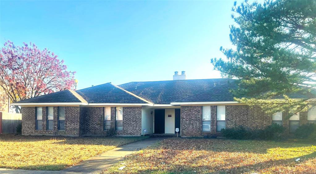 804 Red Bud Drive 2