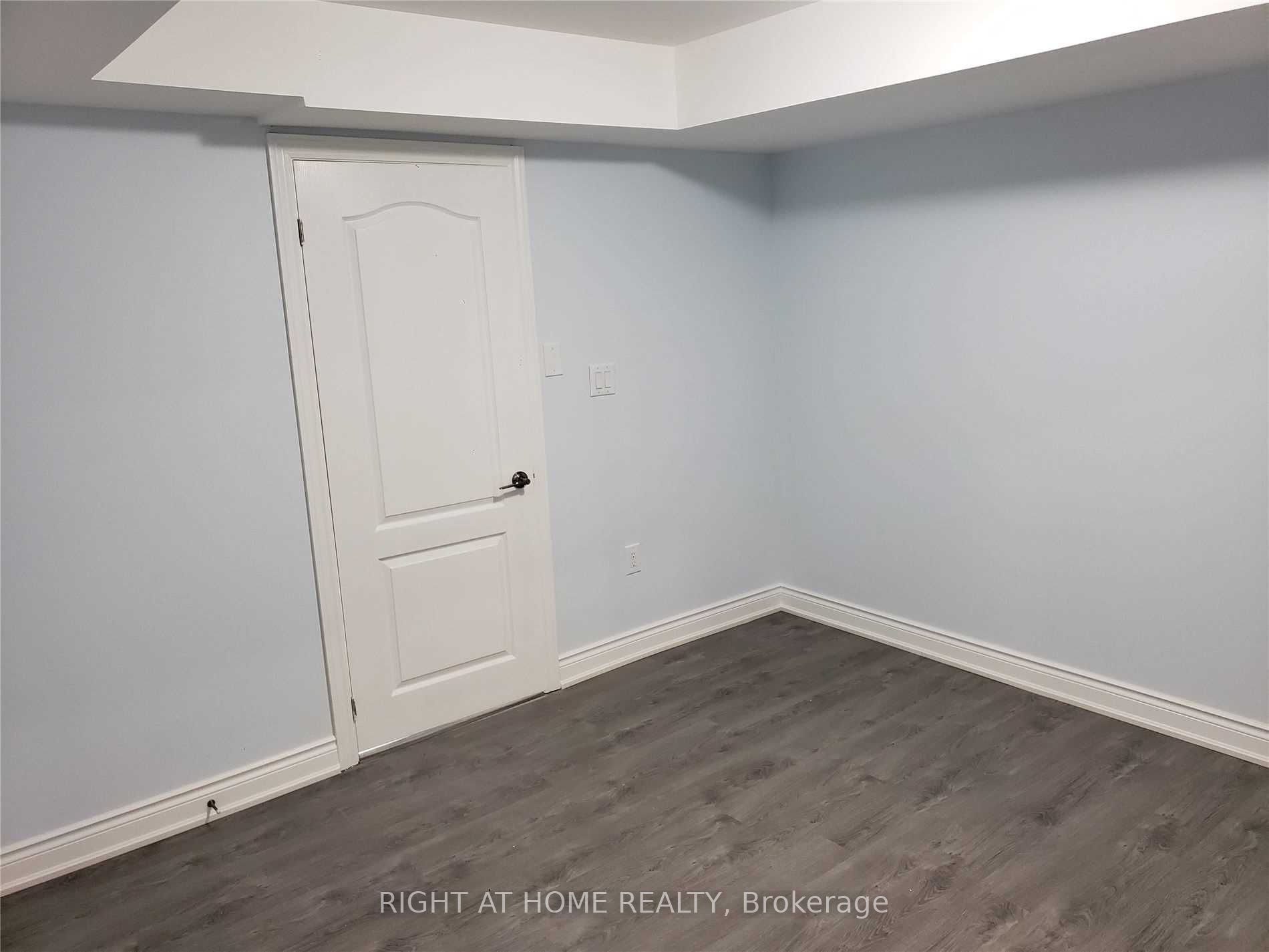23 Bandera (Basement) Dr Basment