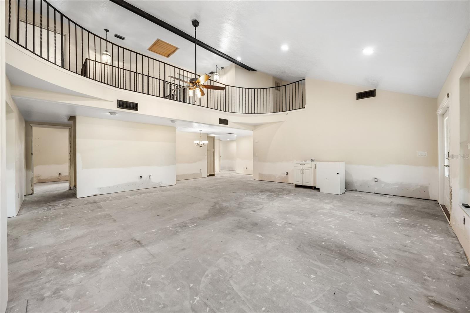 7280 Pelas Circle