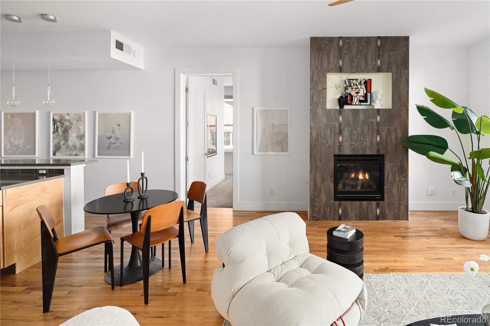 340 S Lafayette Street 201