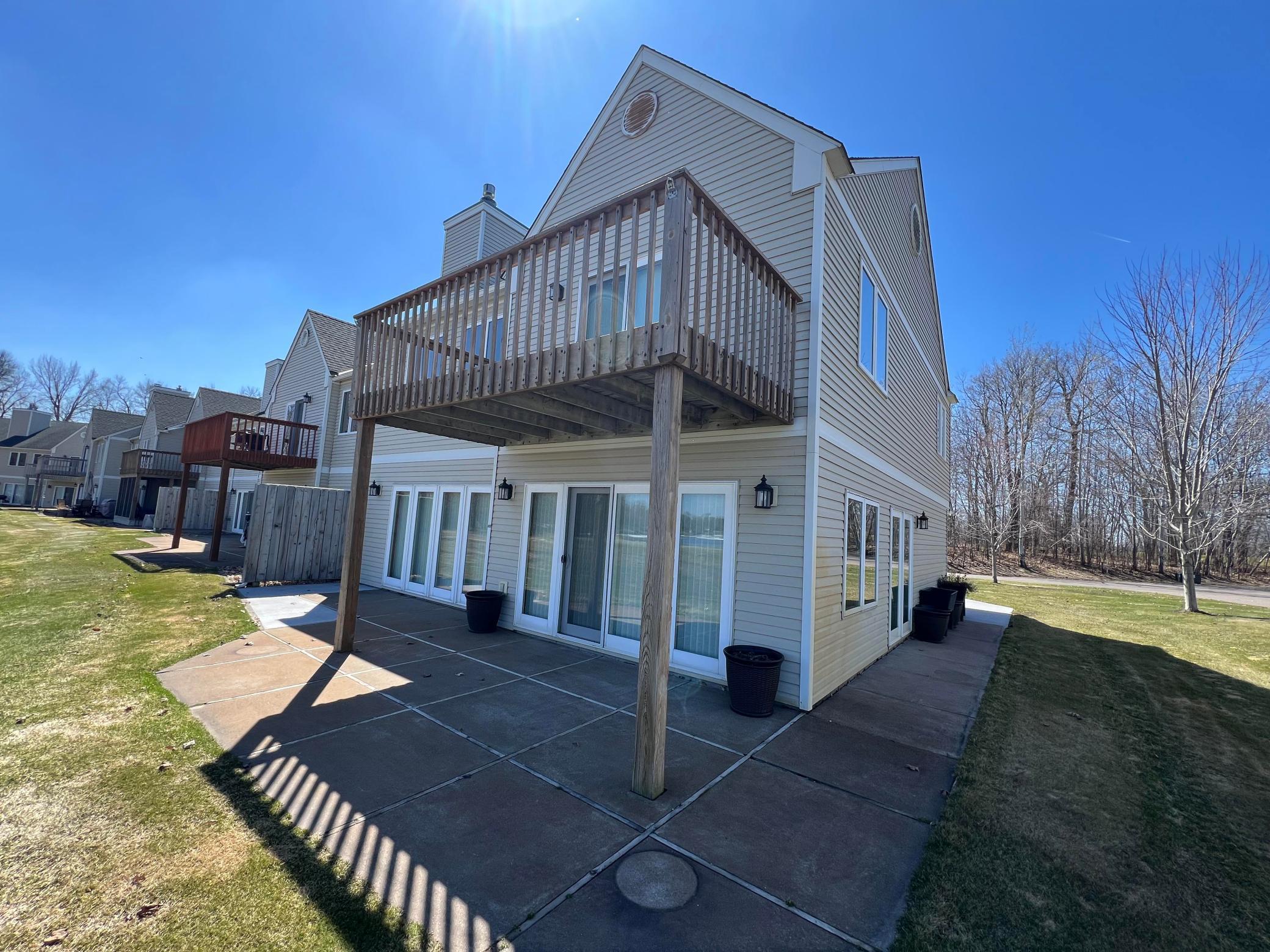 7922 Tournament Trail