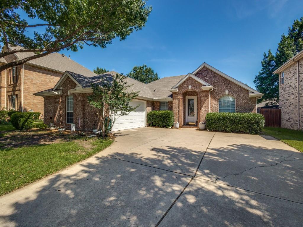 Perfectly situated in the desirable Flower Mound neighborhood of Shadow Ridge, this home offers space for all. Sequestered owner’s suite offers privacy and separation. Open concept living, kitchen and breakfast area brings everyone together for all the gatherings. A second living-dining space at the front of the home affords flexibility and creativity for your specific needs. The 4th bedroom could also be an office or play space.  Lots of opportunities to make these spaces your own. Shadow Ridge Park is just steps away and dining and shopping amenities are close in proximity as well.