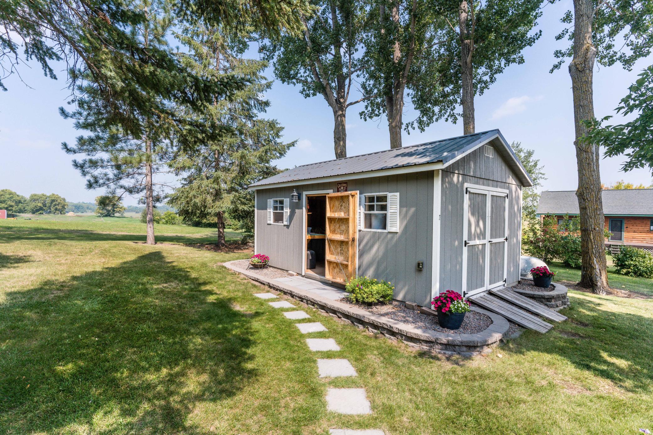 23490 Cottonwood Lane