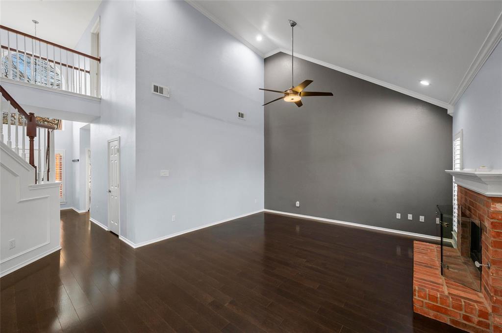 1819 Sandalwood Lane