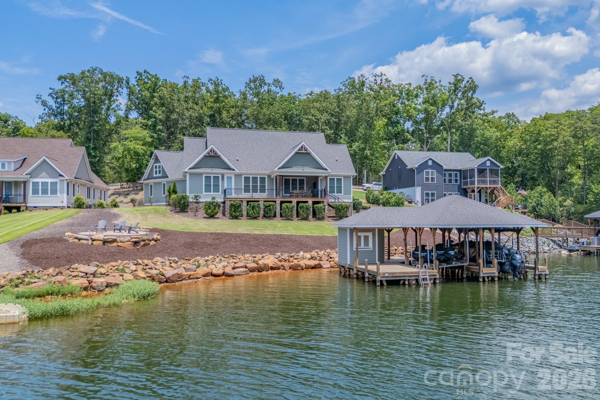 157 Landing Trail