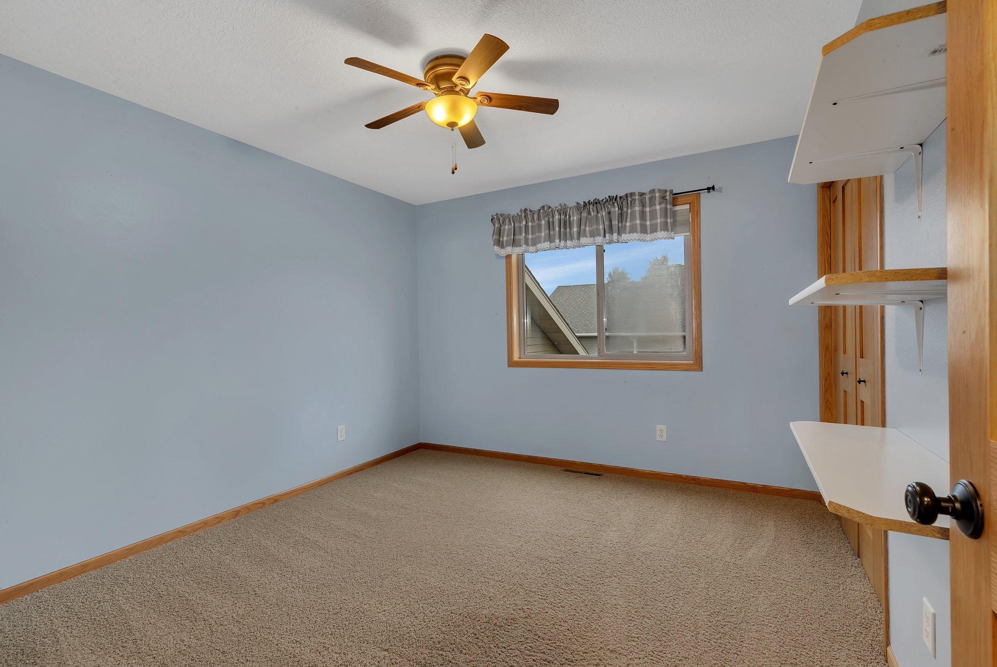 209 Iverson Street W