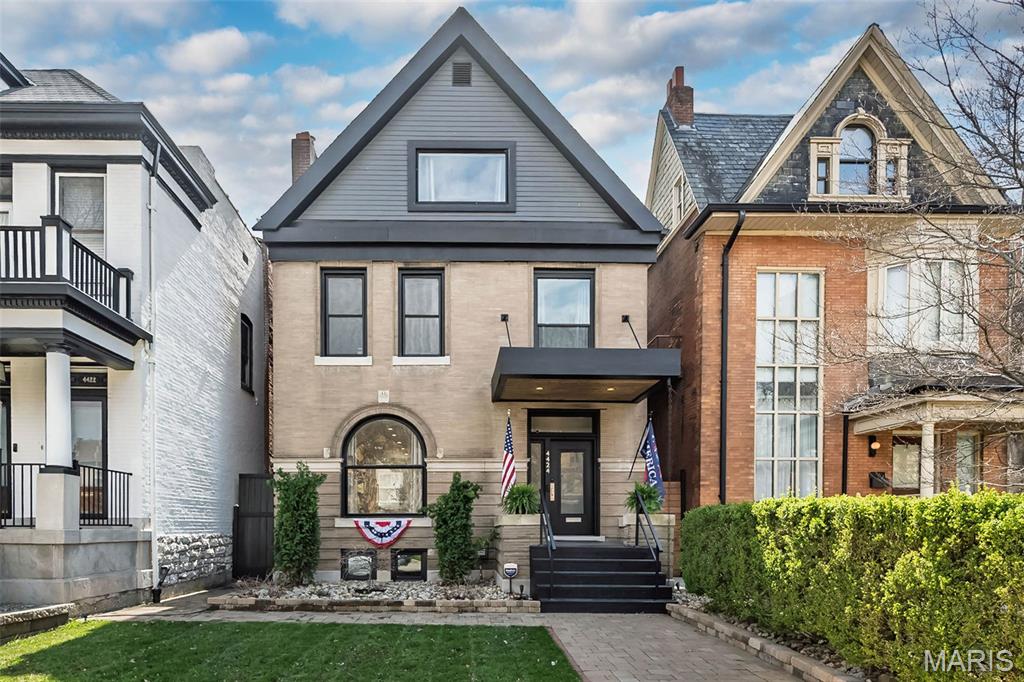 4424 Laclede Avenue