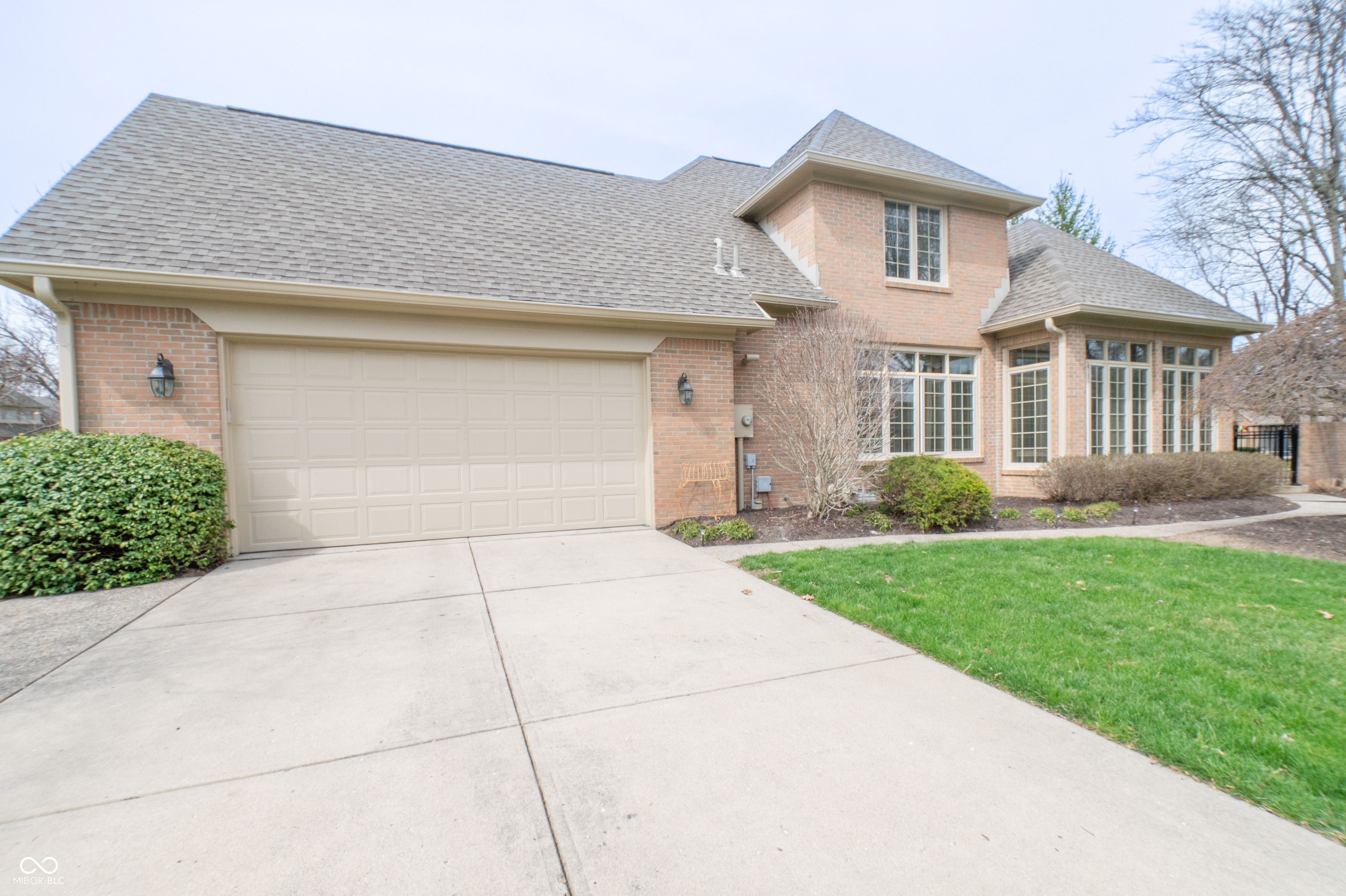 1700 Pathway Drive S