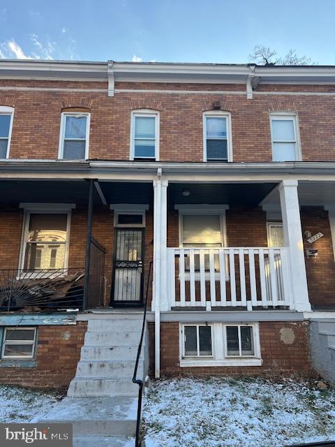 5220 Saint Charles Ave  