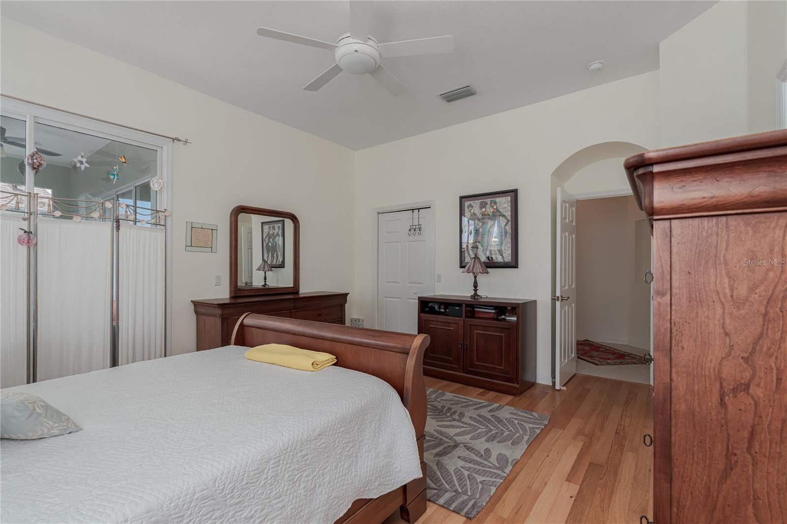 6101 Laurel Creek Trail