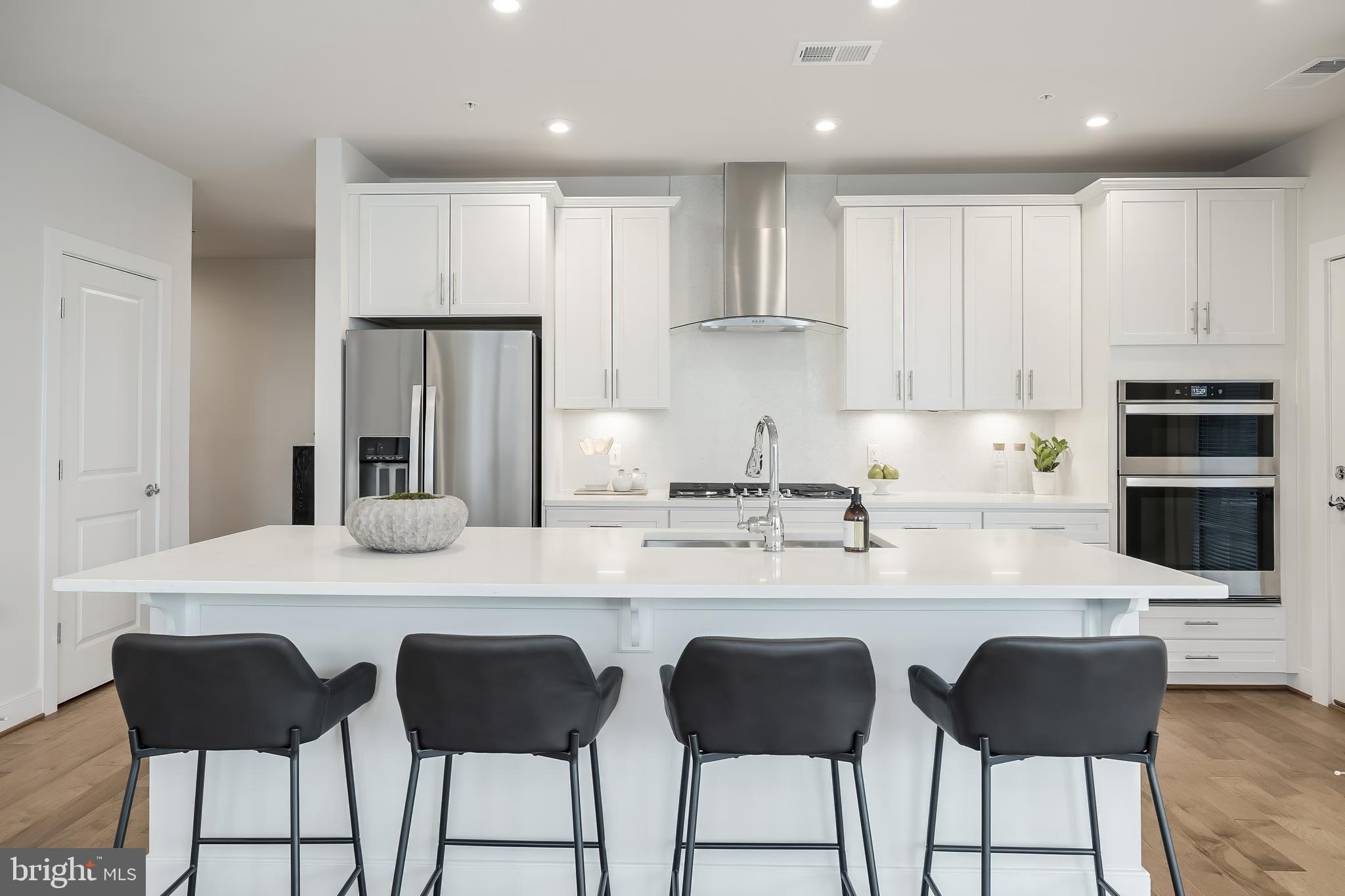 2320 Field Point Road 201