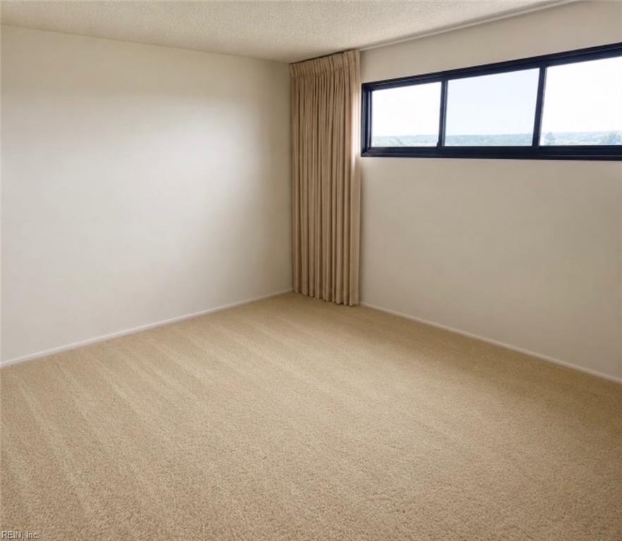 2830 Shore Drive 606