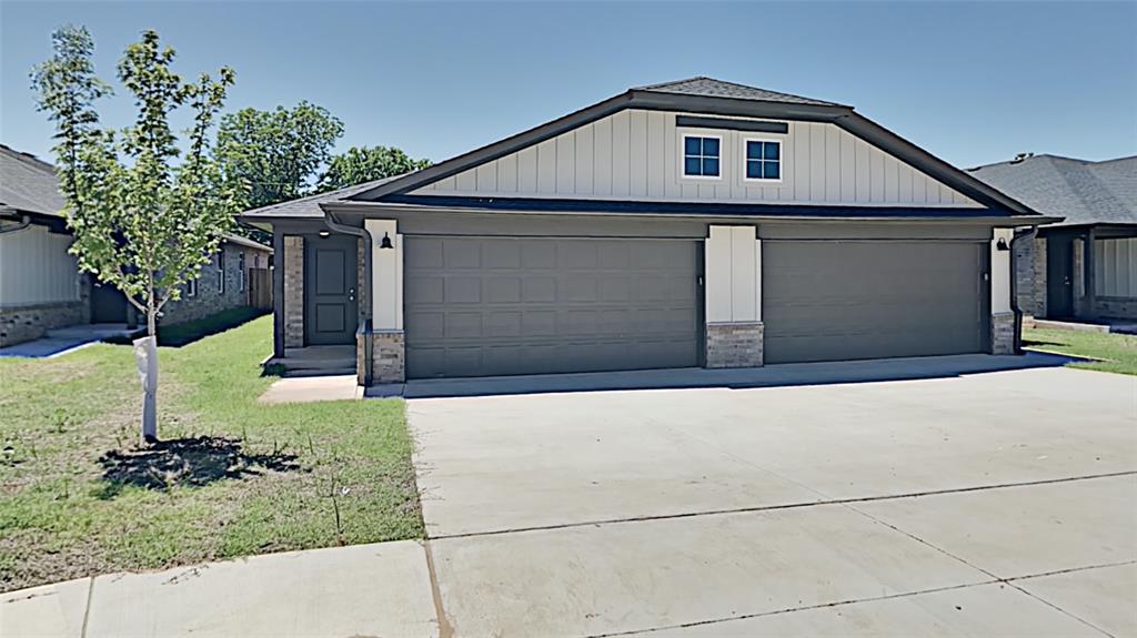Welcome to your new home in Oklahoma City! This 3 bedroom, 2 bathroom, 2 car duplex is perfectly situated in a great location, just minutes away from the Broadway Extension and downtown OKC. As you step inside, you'll be greeted by beautiful wood look flooring that adds a touch of elegance to the space. The kitchen is equipped with stainless steel appliances, perfect for all your cooking needs. With granite countertops, meal preparation will be a breeze. The fenced-in backyard provides a private and secure space for outdoor activities or simply enjoying some fresh air. Say goodbye to the hassle of lawn care, as it is included in your rent. This duplex offers the perfect blend of comfort and convenience, making it an ideal place to call home. Don't miss out on this opportunity to live in a well-maintained and modern space. Contact us today to schedule a tour and experience the charm of this 3 bedroom, 2 bathroom, 2 car duplex in a prime location in Oklahoma City.Pets Case by CaseRefrigerator, washer and dryer, range, dishwasher, and microwave are included. Directions - Hefner/Western NW corner. Go N on university. Neighborhood on W hand side.All residents are enrolled in the Resident Benefits Package (RBP) for $45.00/month which includes renters' insurance, credit building to help boost your credit score with timely rent payments, $1M Identity Protection, HVAC air filter delivery (for applicable properties), our best-in-class resident rewards program, and more! If you already have renter’s insurance, upon acceptance that it meets all lease requirements, the RBP would be $31.05/month. More details upon application.
