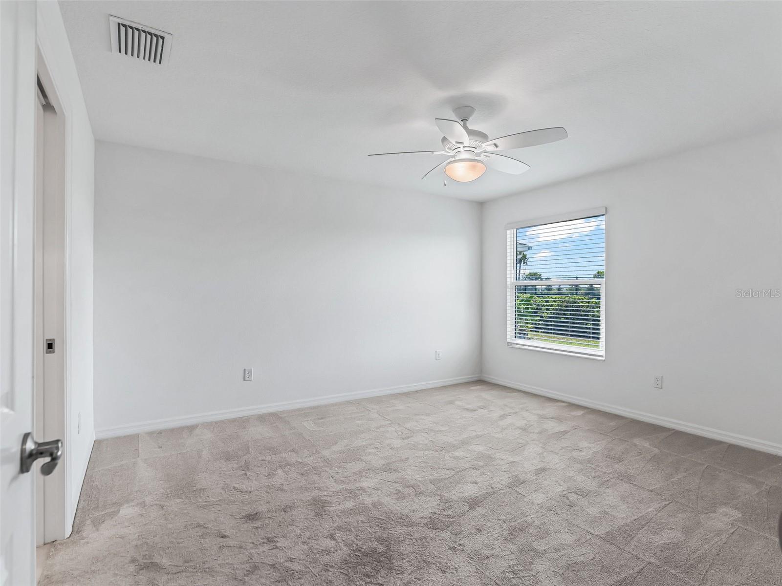 2816 Navy Hill Circle