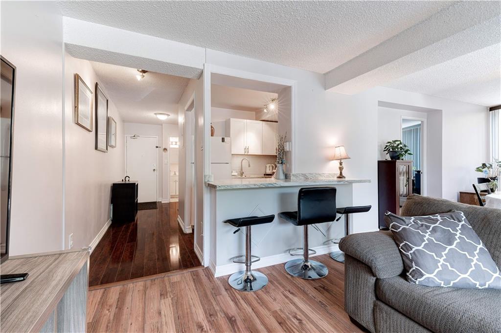 150 CHARLTON Avenue E 308