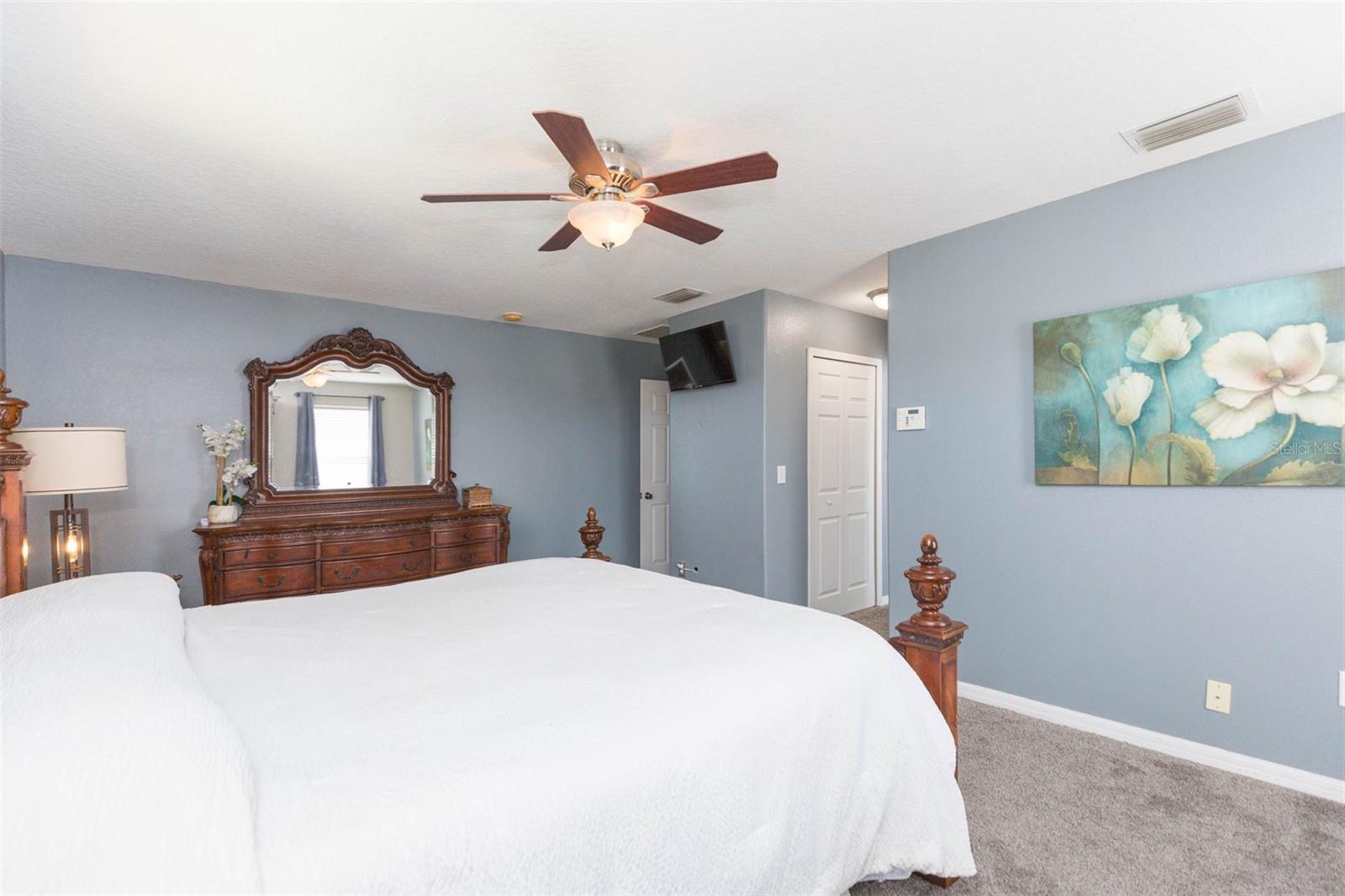 7352 Cutwater Lane