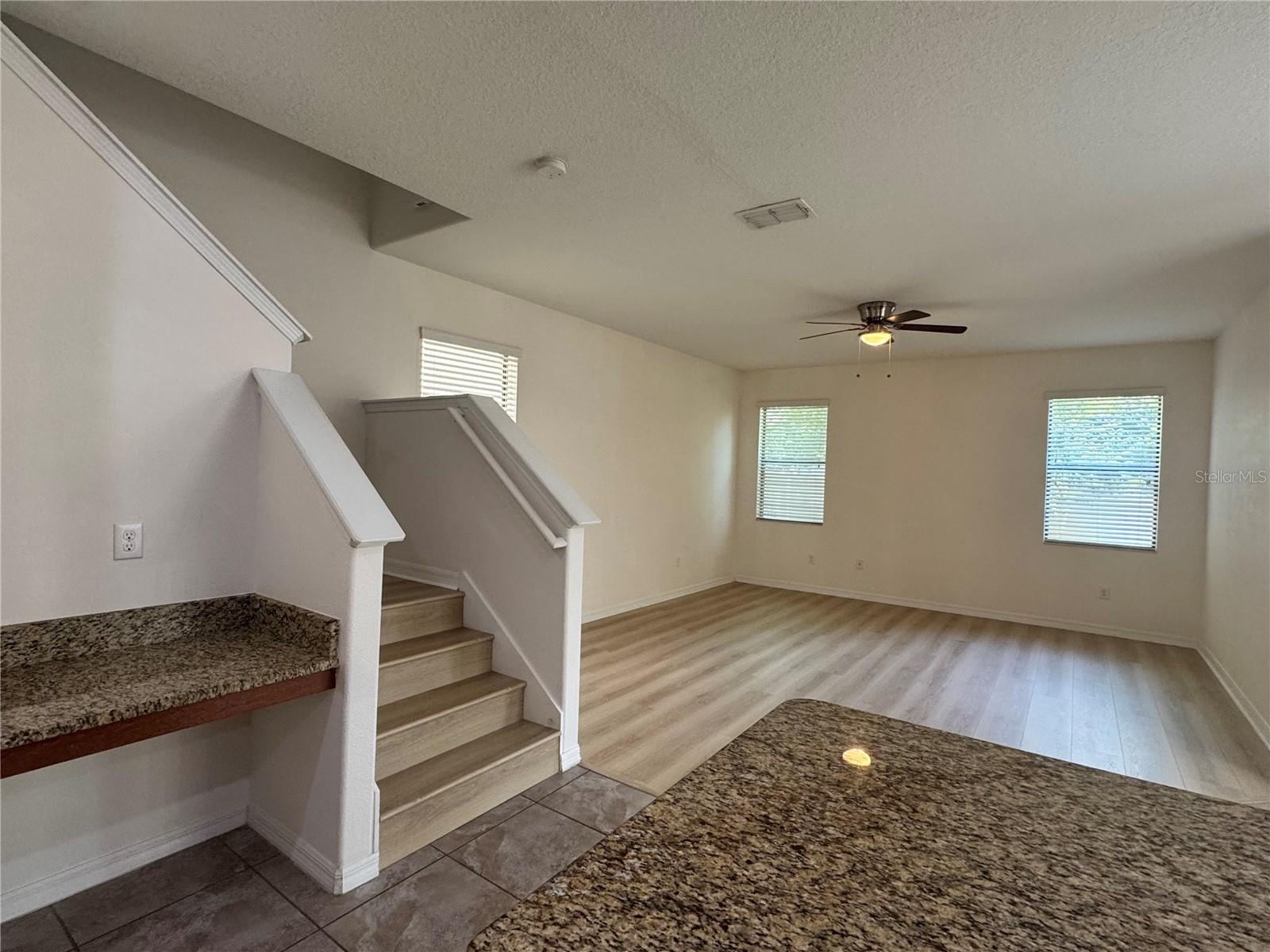 2731 Hampton Green Lane
