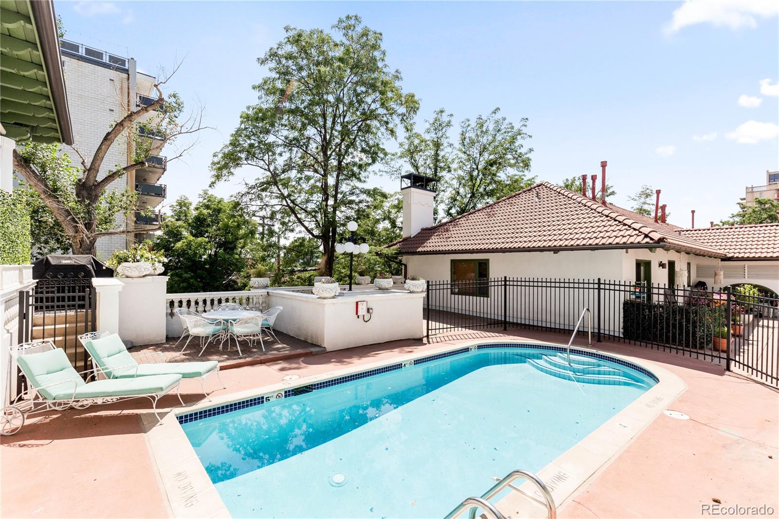 707 N Washington Street B