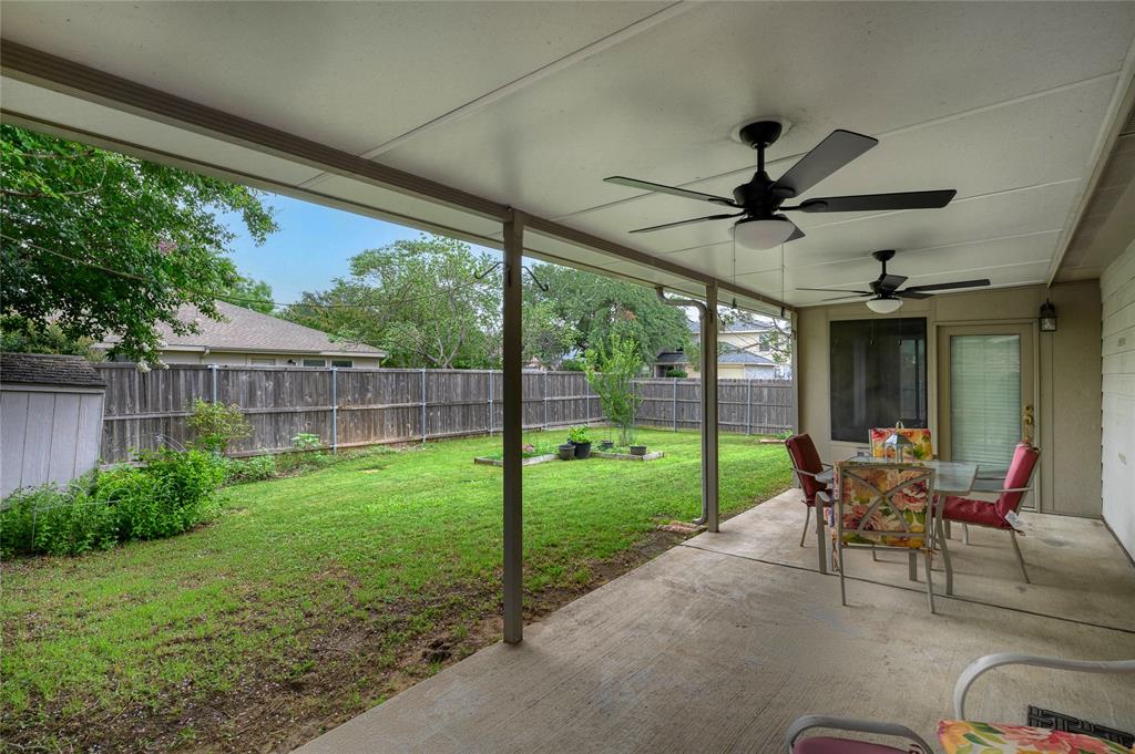 2900 Bluffs Court