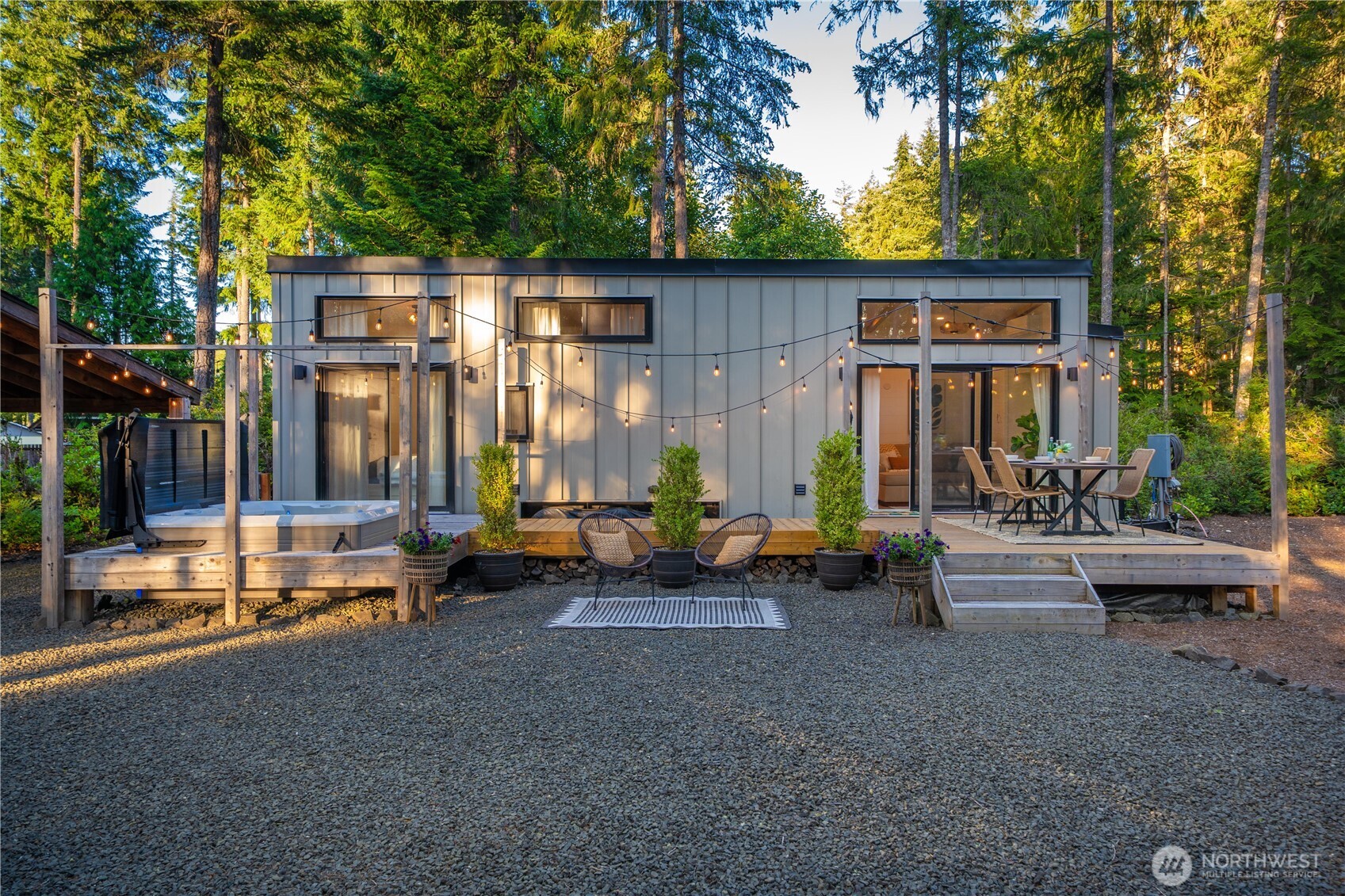 1431 E Phillips Lake Loop Road