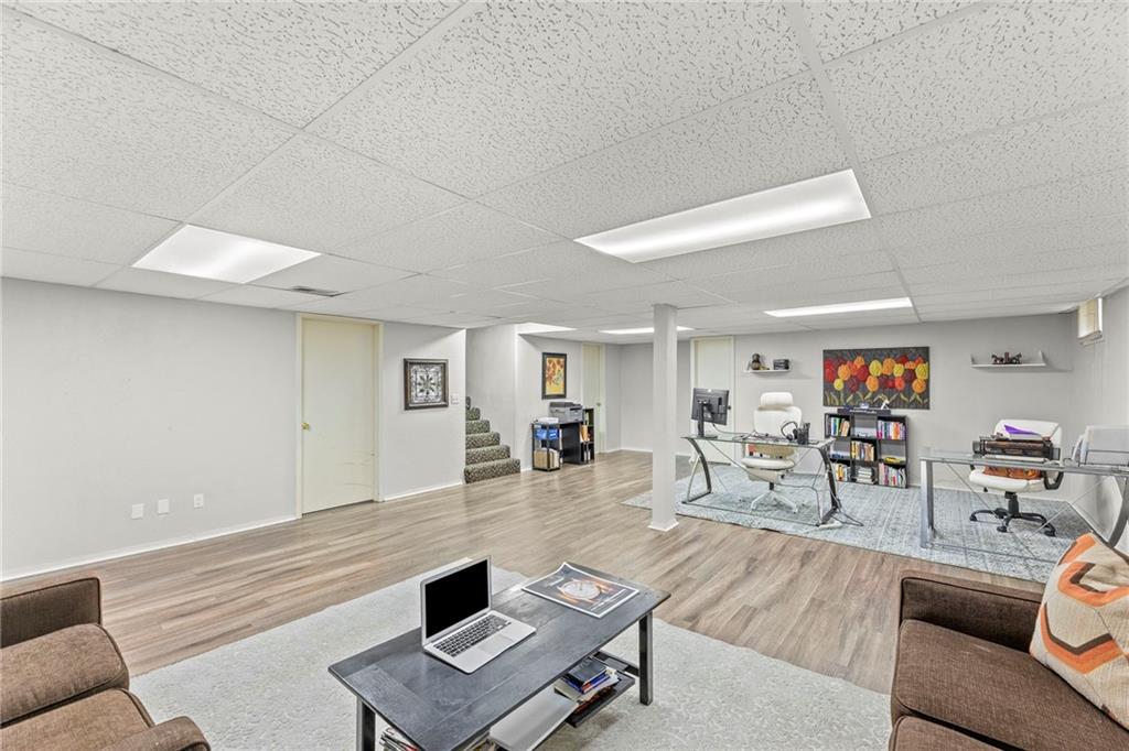 13716 W 75th Terrace